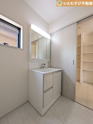 【独立洗面台】 | Livele Garden.S　熊谷新堀新田第3