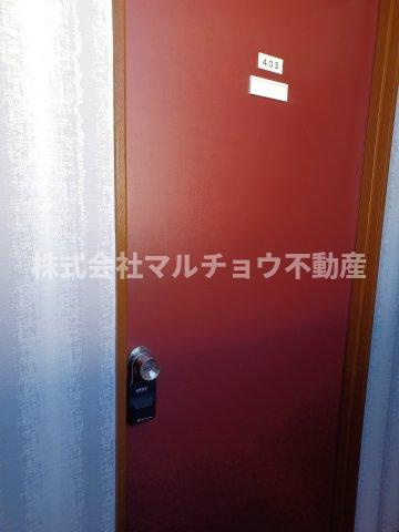 ミライビルの玄関|ゆったりとした玄関です