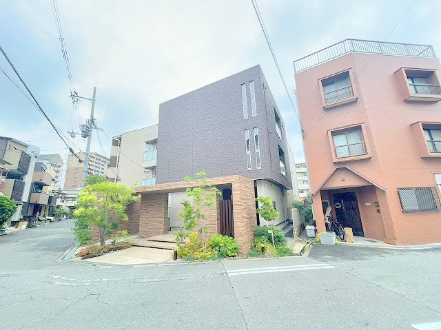 メゾンプレジールの外観