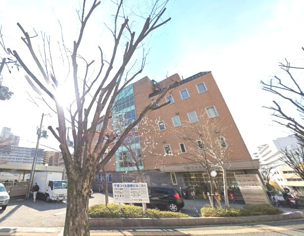 千里つくも医療ビルの外観