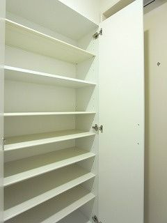 リブリ・空の玄関