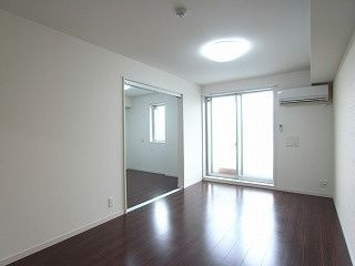 リブリ・空のバルコニー