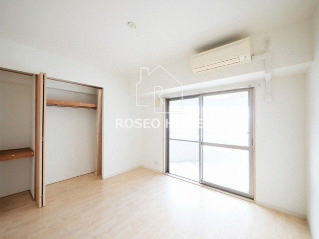 アプライズ西長堀の居間・リビング|同マンション別部屋：参考写真