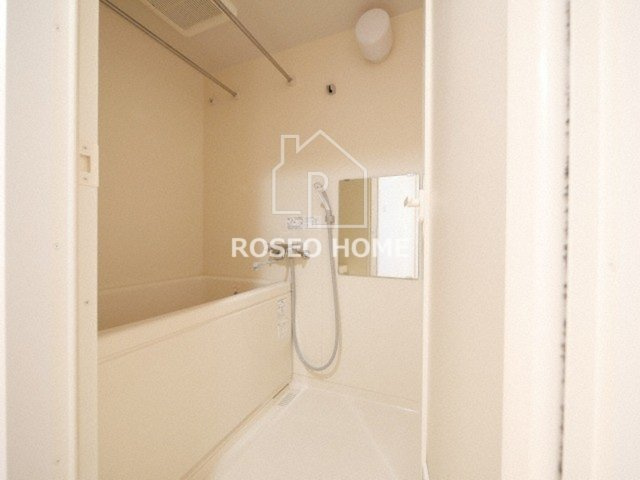 アプライズ西長堀の浴室|同マンション別部屋：参考写真