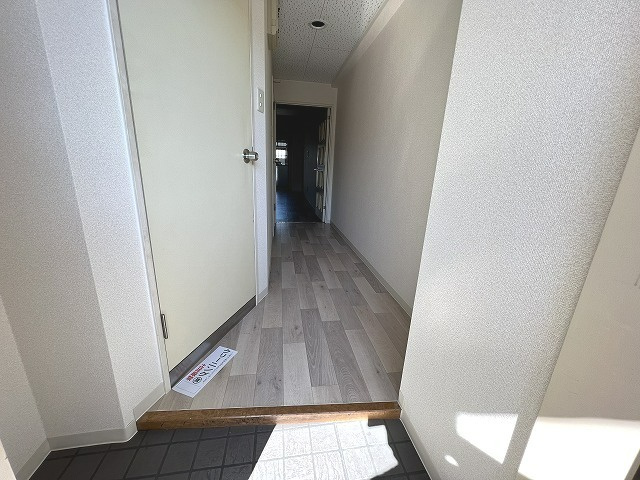 サンプラザ神楽の玄関