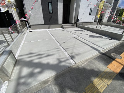 【駐車場】 | 糸満市真栄里Ⅳ（全4棟）C号棟 | C号棟　並列駐車3台可♪