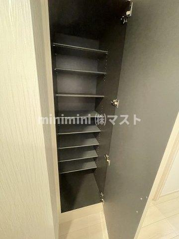 プレジオ弁天町の収納