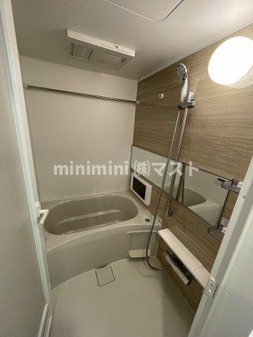 プレジオ弁天町の浴室