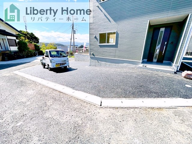 北茨城市中郷町粟野第1　新築戸建　2号棟の駐車場