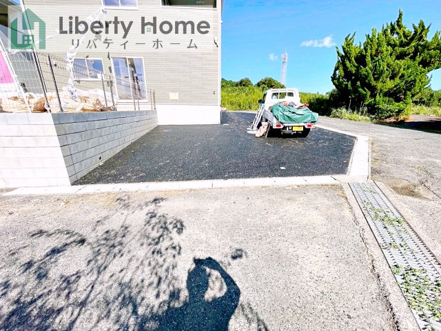 北茨城市中郷町粟野第1　新築戸建　2号棟の駐車場