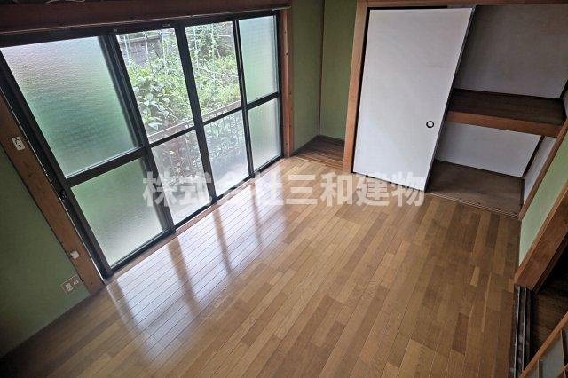 すばるハイツの居間・リビング