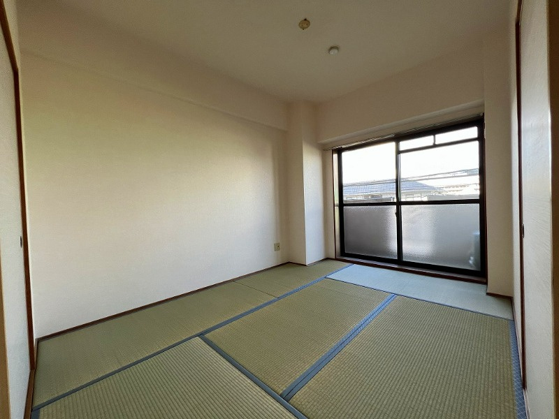 サンプラザ神楽の和室