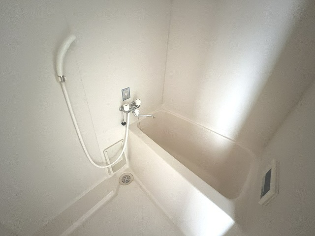 サンプラザ神楽の浴室