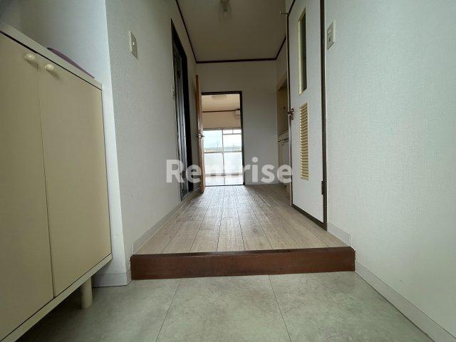 エクセランスⅠの玄関