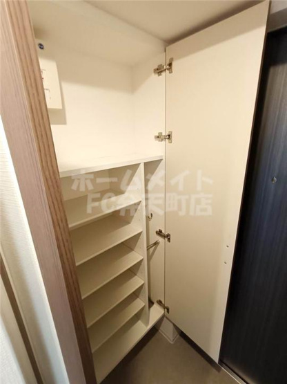 【その他】 | エスリード弁天町NORTH RESIDENCE | シューズBOXです
