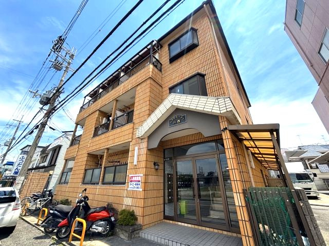ロイヤルハイツ川西