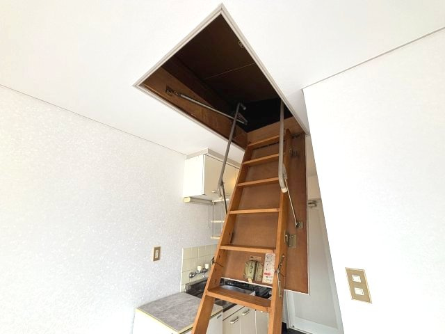 ロイヤルハイツ川西の収納