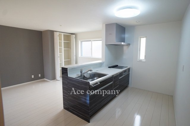 【居間・リビング】 | 東大阪市森河内西2丁目 | 【LDK】