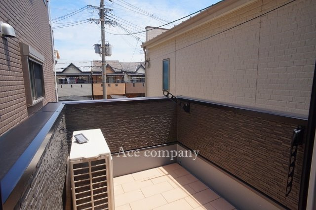 【バルコニー】 | 東大阪市森河内西2丁目 | 2階、リビングに面した北東向きのバルコニーです☆