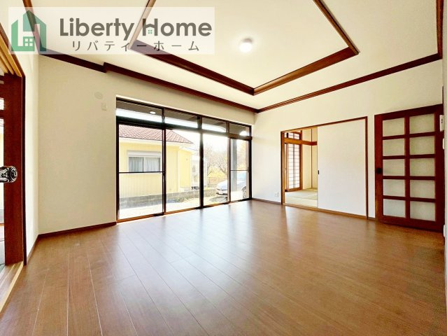 笠間市東平1期　中古戸建の居間・リビング