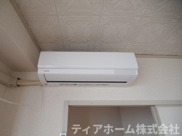 ロイヤル高田の設備