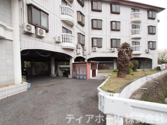 ロイヤル高田の設備