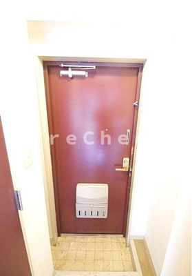 【玄関】 | サクセスビル