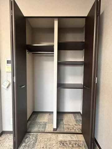 アプリーレ南堀江の収納