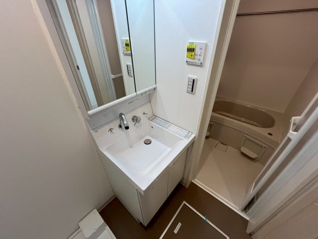 ココングランジュール芦屋西2の洗面所