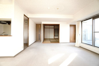 【居間・リビング】 | ヒューマンズプラザ青崎六番館 | 室内（2024年12月6日9：00頃）撮影