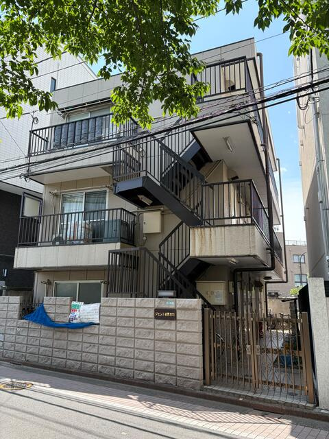 目黒区目黒本町3丁目のマンションの画像