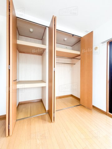 メゾンドール荒木の収納|収納スペース豊富です★