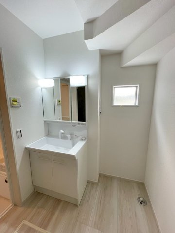 【独立洗面台】 | 甘楽町1期