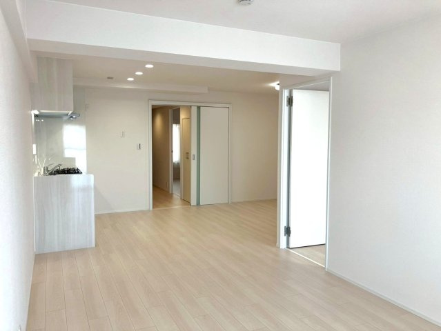 【居間・リビング】の画像