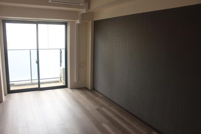 アロー東海神３７番館の居間・リビング