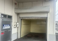 【その他】 | 堺市東区３階建て倉庫 | 垂直搬送機で3階までラクラク
積載荷重200kg、幅1.5m、奥行2.4m