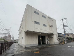 【外観】 | 堺市東区３階建て倉庫
