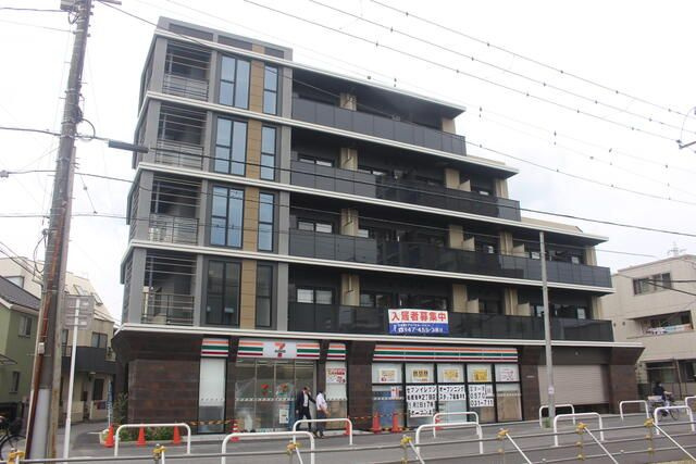 アロー東海神３７番館の外観