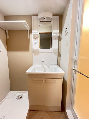 大阪市旭区生江１丁目の賃貸マンションの洗面所