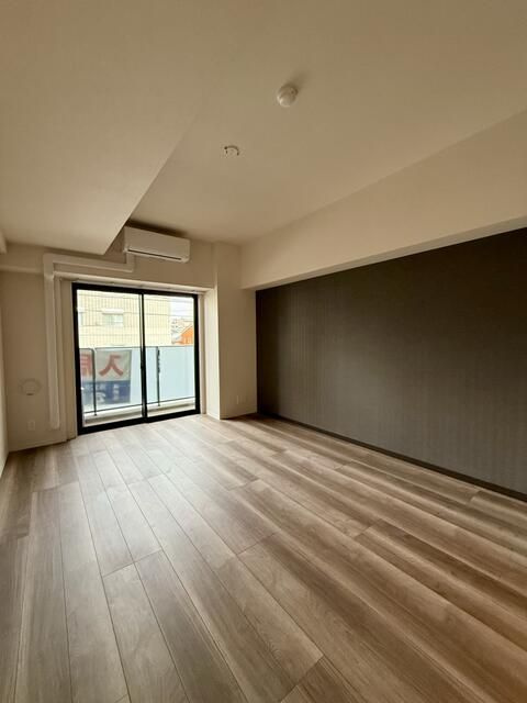 アロー東海神　３７番館の居間・リビング