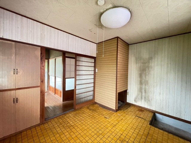 日の出町大久野　中古戸建のキッチン