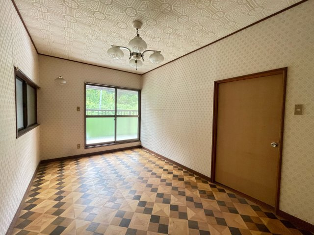 日の出町大久野　中古戸建の洋室|2階洋室