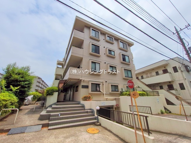 仲介手数料無料　レガパレス椿峰の外観