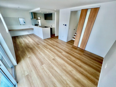 【居間・リビング】 | 佐伯区皆賀1丁目