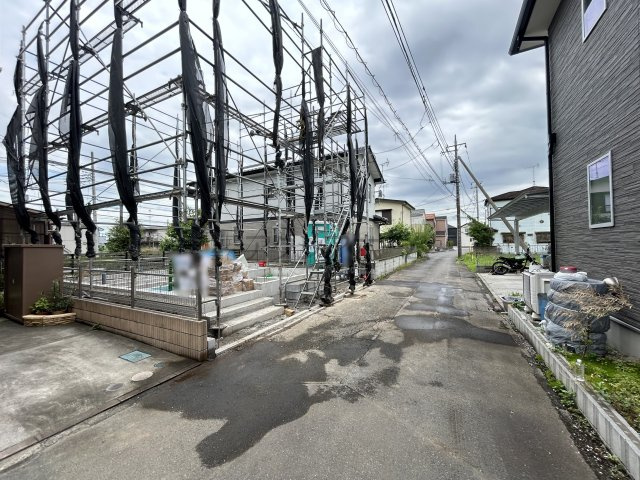 飯能市双柳・全1棟　新築一戸建　～2階LDK15.2帖～の前面道路含む現地写真|2025年6月26日撮影　現地写真