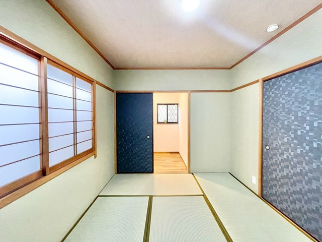 【和室】 | 吹田市内本町3丁目中古戸建 | エイブルにて取扱い可能な住宅ローンは、全部で10種類以上！お客様にピッタリの住宅ローンを当社のFPよりご案内させて頂きます。住宅ローンのご相談だけでも、お気軽にご相談下さいませ。