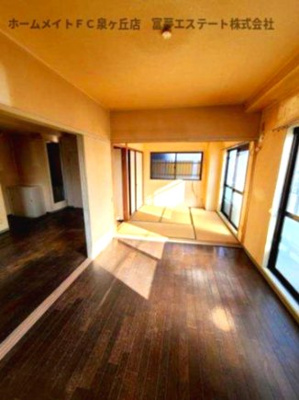 【内装】 | JSC高石 | ※イメージ　反転タイプのお部屋の写真