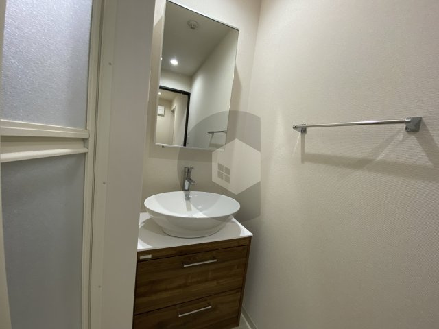 フジパレス花園西町の独立洗面台