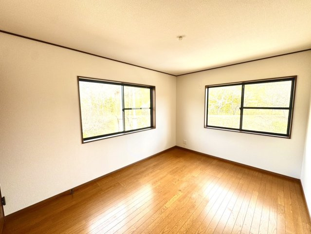 岡山市北区御津高津　中古戸建の洋室|２階洋室７．２帖。