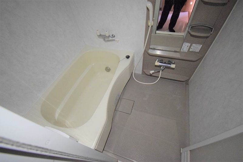 アルモニューズの浴室|★お問い合わせはWはうすまで♪